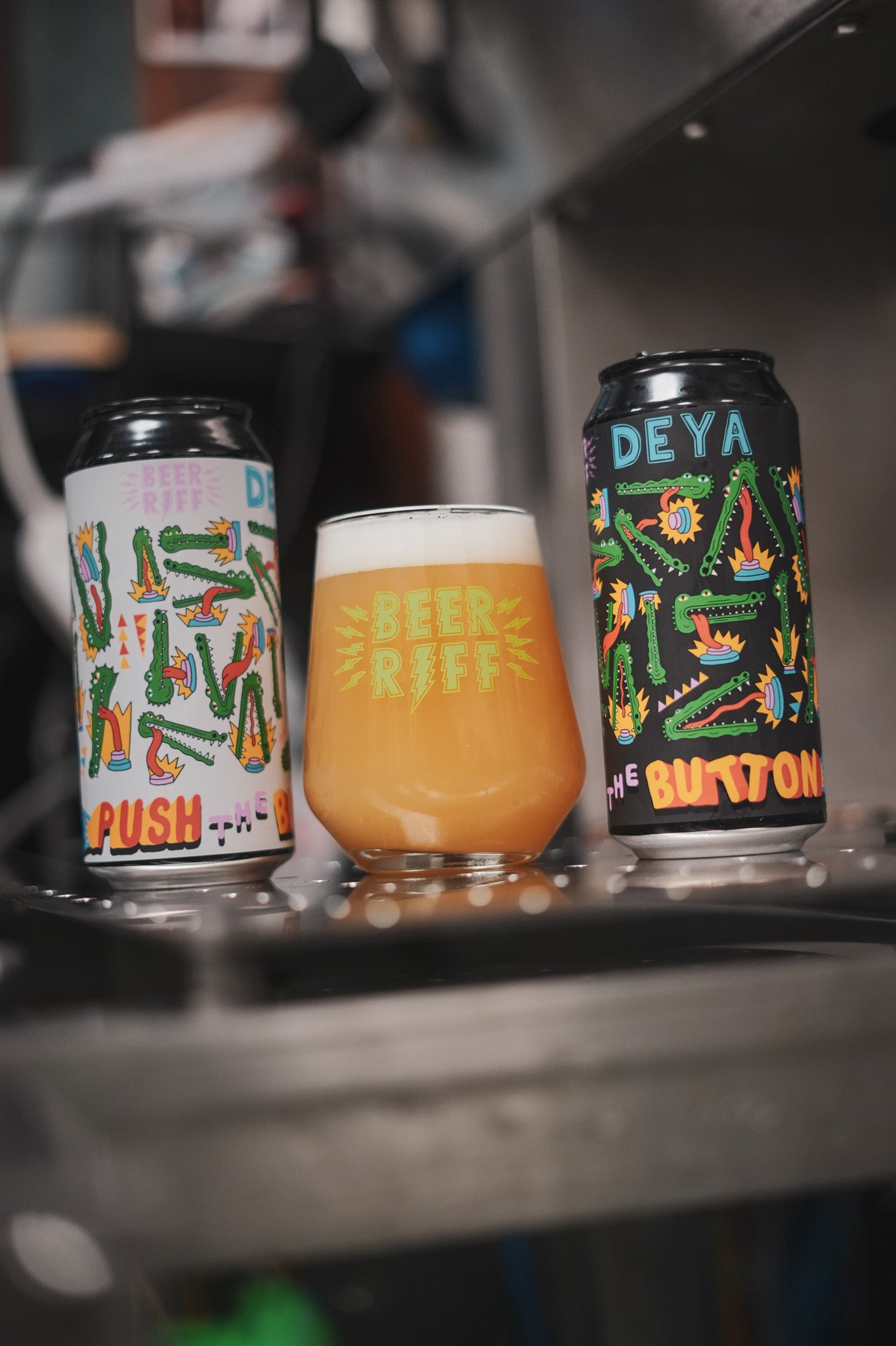 Push The Button : DEYA Collab